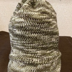 adidas キャスケットニット帽の画像