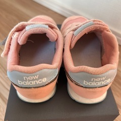 ニューバランス14cmの画像
