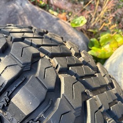 295/70/18 ランクル100.200.タンドラ用
の画像