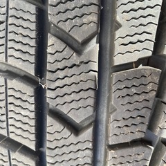 スタッドレスタイヤの画像