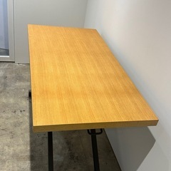 【契約済】高さ調節可能机の画像