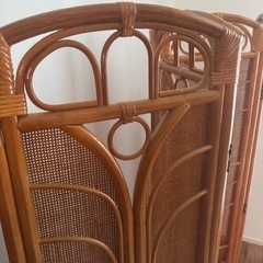 籐のパーテーションの画像