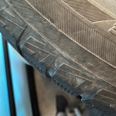 スタッドレス　タイヤの画像