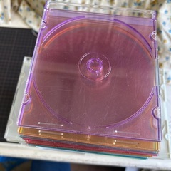 空のCDケース　85枚セットの画像