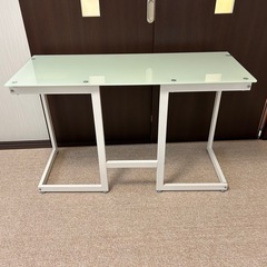 【交渉中】天板ガラス パソコンデスクの画像