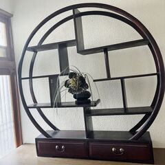 アンティーク 木製 飾り棚　の画像