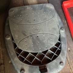 GIVIのリアボックスの画像