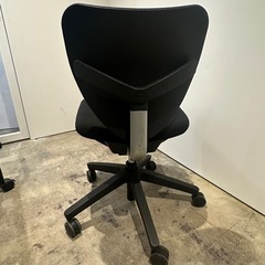 オフィスチェアの画像