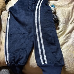 140センチ女児用、値下げしました厚手ジャージパンツの画像