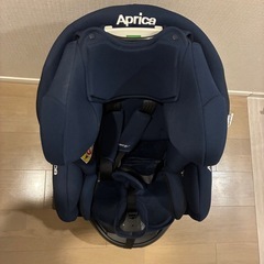 𝐀𝐩𝐫𝐢𝐜𝐚 チャイルドシートの画像