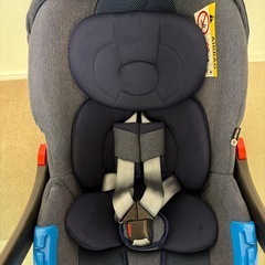 西松屋 マムズキャリー チャイルドシート ブライトデニムプラス 新生児〜 幌付きの画像