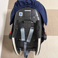 西松屋 マムズキャリー チャイルドシート ブライトデニムプラス 新生児〜 幌付きの画像
