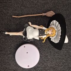 パチュリー　マリサなどフィギュア５体の画像