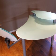 ガラステーブル　ディスプレイ用の画像