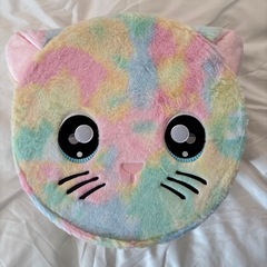 ナナナサプライズ大きなカラビナ付き収納ケース（ドールは含まれません）の画像