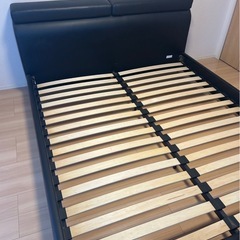 直接引取または記載エリア配送/ニトリNスリープクイーンサイズマットレス レザーベッドフレームセットの画像