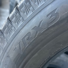 215.70.15スタッドレスタイヤの画像