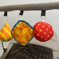 Richell リッチェル バウンシングシート おもちゃ付　バウンサーの画像