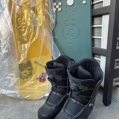 【スノボです】BURTONウェアやブーツなどの画像