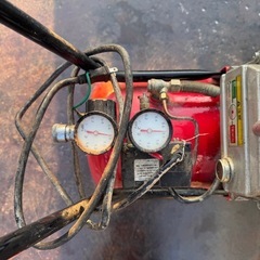 アネスト岩田コンプレッサー 売ります。の画像