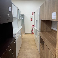 1116-020 ★リユースのサカイ幸手店★　LOWYA キッチンボード 木目調¥22,000(税込)【備考】W120×D42×H180の画像