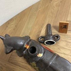 干支🐃ボトル(牛)陶器　中身はカラの画像