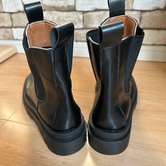 新品　サイドゴアブーツ　24.5の画像