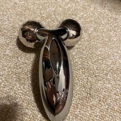 リファカラットとリファのヘッドカッサの画像