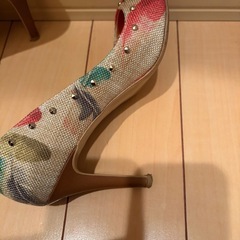 DIANA パンプスの画像