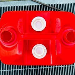 出光 レトロ ポリタンク 20L 灯油缶 グッドデザイン賞の画像