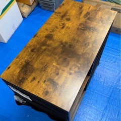 YETOM サイドチェスト　家具　机　新品　組み立て済みの画像