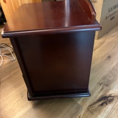 無料★木製4段チェスト（キャスター付き）の画像