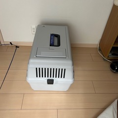 ペットキャリーケース
の画像