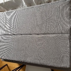 折りたたみベッドの画像