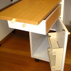 ミシン台 作業台 折りたたみ 洋裁  机 伸縮 収納 コンパクト W455～1575　訳アリ　裁縫の画像