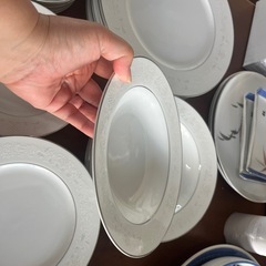 ノリタケ食器の画像