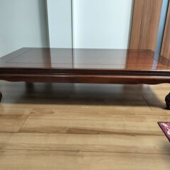 木製座卓の画像