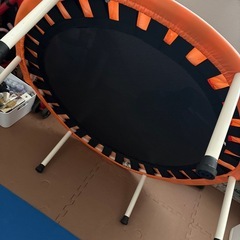 数回使用のみトランポリンの画像