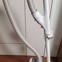 パナソニック紙パック式掃除機 2022年製 MC-JP840Kの画像