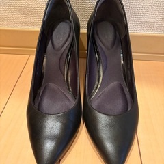 ロックポート　パンプス
の画像