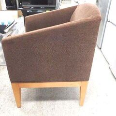 ②ラウンジソファ 幅69×奥行61×高さ83.5cm ファブリック×木 ブラウン ラウンジチェア 一人掛けチェア 椅子 いす イス 札幌市 北区 屯田の画像