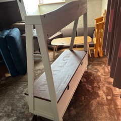 テレビ台の画像