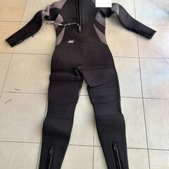 超美品　シーピープル　男性LS　5mmウエットスーツの画像