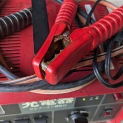 バッテリー充電器の画像