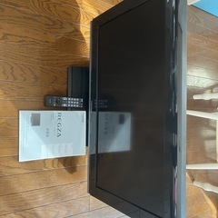 ハイビジョン液晶テレビTOSHIBAレグザ32インチ　32A8100
の画像