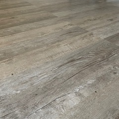 スゴい床　フローリング　フロアタイル　アンティークの画像