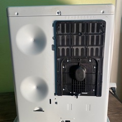 ※ 石油ファンヒーター　TOYOTOMI トヨトミ　 人感センサー搭載 LC-S33N 2023年製　動作確認済みの画像