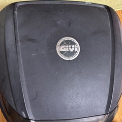 Give    　リア ボックスの画像