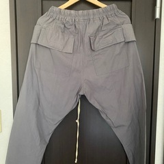 mnml　ミニマル　ドロップクロッチカーゴパンツの画像