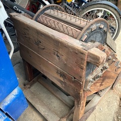 足踏み　脱穀機　古道具　の画像